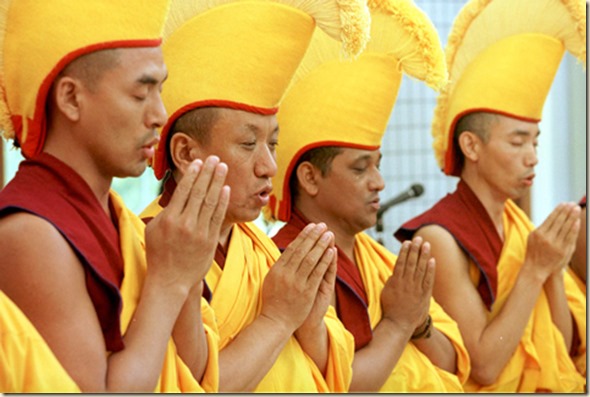 tibet-monjes