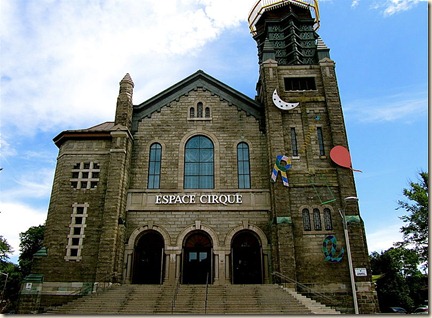 800px-École_de_Cirque_du_Québec